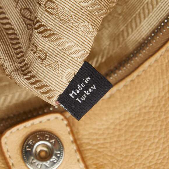 PRADA Cream Leather Shoulder Bag - Picture 12 of 13